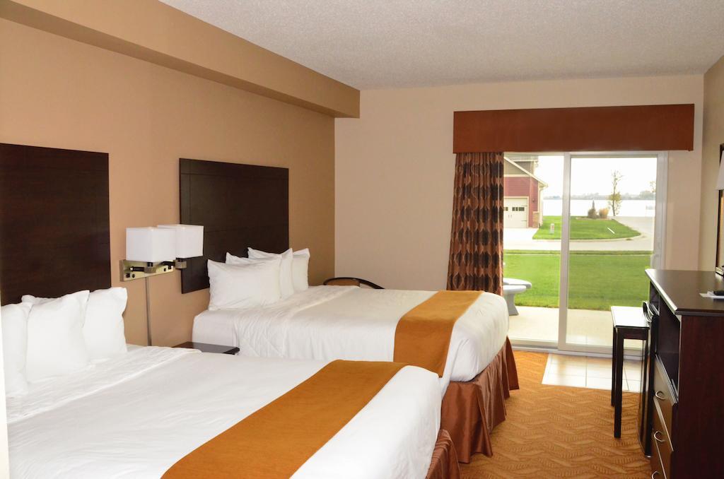 Cobblestone Inn & Suites - Lake View Zimmer foto